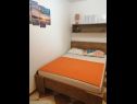 Apartments Sanja - 100 meters to the beach A1(4+1), A2(4+1), A3(4+1), A4(4+1) Vir - Zadar riviera  - Apartment - A4(4+1): bedroom