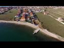 Apartments Tihana - 200 m from sea: A1(4+1) Vir - Zadar riviera  - beach