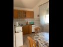 Apartments Tihana - 200 m from sea: A1(4+1) Vir - Zadar riviera  - Apartment - A1(4+1): kitchen and dining room