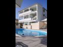 Apartments Nenad - with pool; A1(4+1), A2(4+1), SA3(3), SA4(3), A5(2+2) Vrsi - Zadar riviera  - house