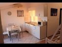 Apartments Nenad - with pool; A1(4+1), A2(4+1), SA3(3), SA4(3), A5(2+2) Vrsi - Zadar riviera  - Studio apartment - SA4(3): interior
