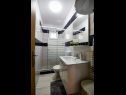 Apartments Gordana Mar - with pool : A1(2+2), A2H(4+2) Vrsi - Zadar riviera  - Apartment - A1(2+2): bathroom with toilet