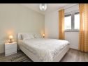 Apartments Gordana Mar - with pool : A1(2+2), A2H(4+2) Vrsi - Zadar riviera  - Apartment - A2H(4+2): bedroom