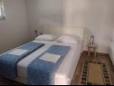 Apartments Franka - 70 m from sea: A1(6) Zadar - Zadar riviera  - Apartment - A1(6): bedroom
