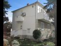 Apartments Ivan - with large terrace : A1(6) Zadar - Zadar riviera  - house