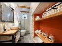Holiday home Daniela - sweet house near beach: H(2) Zadar - Zadar riviera  - Croatia - H(2): bathroom with toilet
