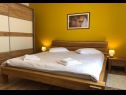 Holiday home Franny - comfortable: H(6+1) Zadar - Zadar riviera  - Croatia - H(6+1): bedroom