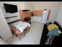 Apartments Ankica - 150 m from beach: A1(2+2), A2(5), A3(4+1), A4(2+2) Zadar - Zadar riviera  - Apartment - A2(5): living room