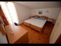 Apartments Ankica - 150 m from beach: A1(2+2), A2(5), A3(4+1), A4(2+2) Zadar - Zadar riviera  - Apartment - A2(5): bedroom