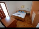 Apartments Ankica - 150 m from beach: A1(2+2), A2(5), A3(4+1), A4(2+2) Zadar - Zadar riviera  - Apartment - A3(4+1): bedroom