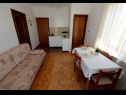 Apartments Ankica - 150 m from beach: A1(2+2), A2(5), A3(4+1), A4(2+2) Zadar - Zadar riviera  - Apartment - A4(2+2): living room