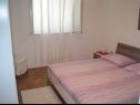 Apartments Ivan - with large terrace : A1(6) Zadar - Zadar riviera  - Apartment - A1(6): bedroom