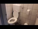 Apartments Rolanda - spacious & afordable: A1(4+1) Zadar - Zadar riviera  - Apartment - A1(4+1): bathroom with toilet