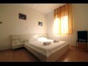 Apartments Eddie - great location & comfor: A1(4+1), A2(4+1), A3(4+1), A4(4+1) Zadar - Zadar riviera  - Apartment - A3(4+1): bedroom
