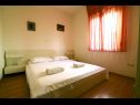 Apartments Eddie - great location & comfor: A1(4+1), A2(4+1), A3(4+1), A4(4+1) Zadar - Zadar riviera  - Apartment - A4(4+1): bedroom