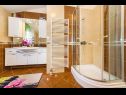 Holiday home Luxury Villa with pool H(10) Zaton (Zadar) - Zadar riviera  - Croatia - H(10): bathroom with toilet