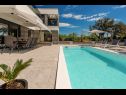 Holiday home Ren-lux with heated pool: H(8+2) Zaton (Zadar) - Zadar riviera  - Croatia - swimming pool