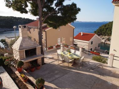 Apartments Franco - secluded paradise; A1(2+1), A2(2+1), A3(4+2) Cove Osibova (Milna) - Island Brac  - Croatia