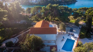 Holiday home Lili-with pool near the sea: H(10) Splitska - Island Brac  - Croatia