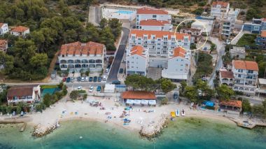 Apartments Boris - 30 m from beach : A1(6+2) Arbanija - Island Ciovo 