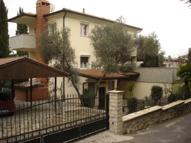 Apartments Ena - with free private parking: A1 Anthea (2+2), A2 Floki (2+2) Rovinj - Istria 