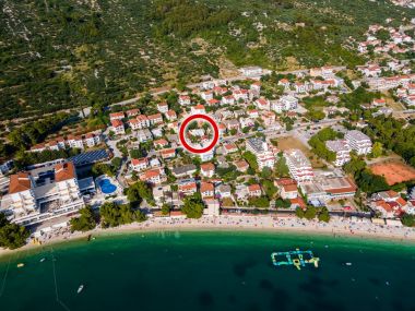 Apartments Goge - 90 m from the beach: A1(4), SA2(2) Gradac - Riviera Makarska 