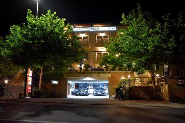 Apartments Villa Sailor - luxurious; A101 (2+2), R 201 (2+2), SA202 (2+2), SA204 (2+2), SA 304 (2+2), SA 305 (2+2), R 401 (2), R 404 (2) Tucepi - Riviera Makarska 