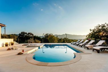 Holiday home Jurica-with heated pool: H(8) Nova Sela - Riviera Omis  - Croatia