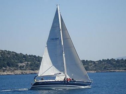 Sailing boat - Oceanis 523 (code:DCH 2) - Primosten - Riviera Sibenik  - Croatia