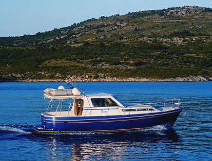 Motor boat - Adria Vektor 1002 (code:NCP15) - Sibenik - Riviera Sibenik  - Croatia