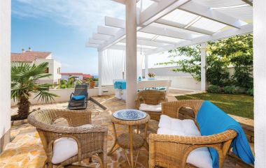 Apartments Big blue - terrace lounge: A1(4) Vodice - Riviera Sibenik 