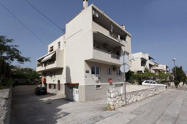 Apartments Marina - with parking : SA1(2) Split - Riviera Split 