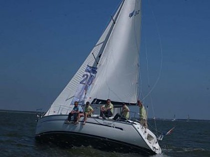 Sailing boat - Bavaria 32 (code:PLA 281) - Seget Donji - Riviera Trogir  - Croatia