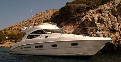 Yacht - Sealine F 42 (code:PLA 649) - Seget Donji - Riviera Trogir  - Croatia