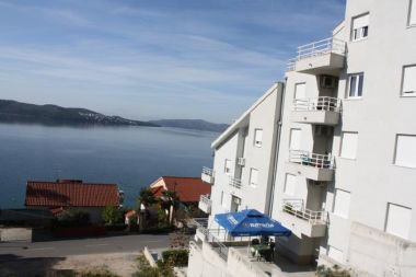 Apartments Marin2- near beach: A3(4+2) Trogir - Riviera Trogir 
