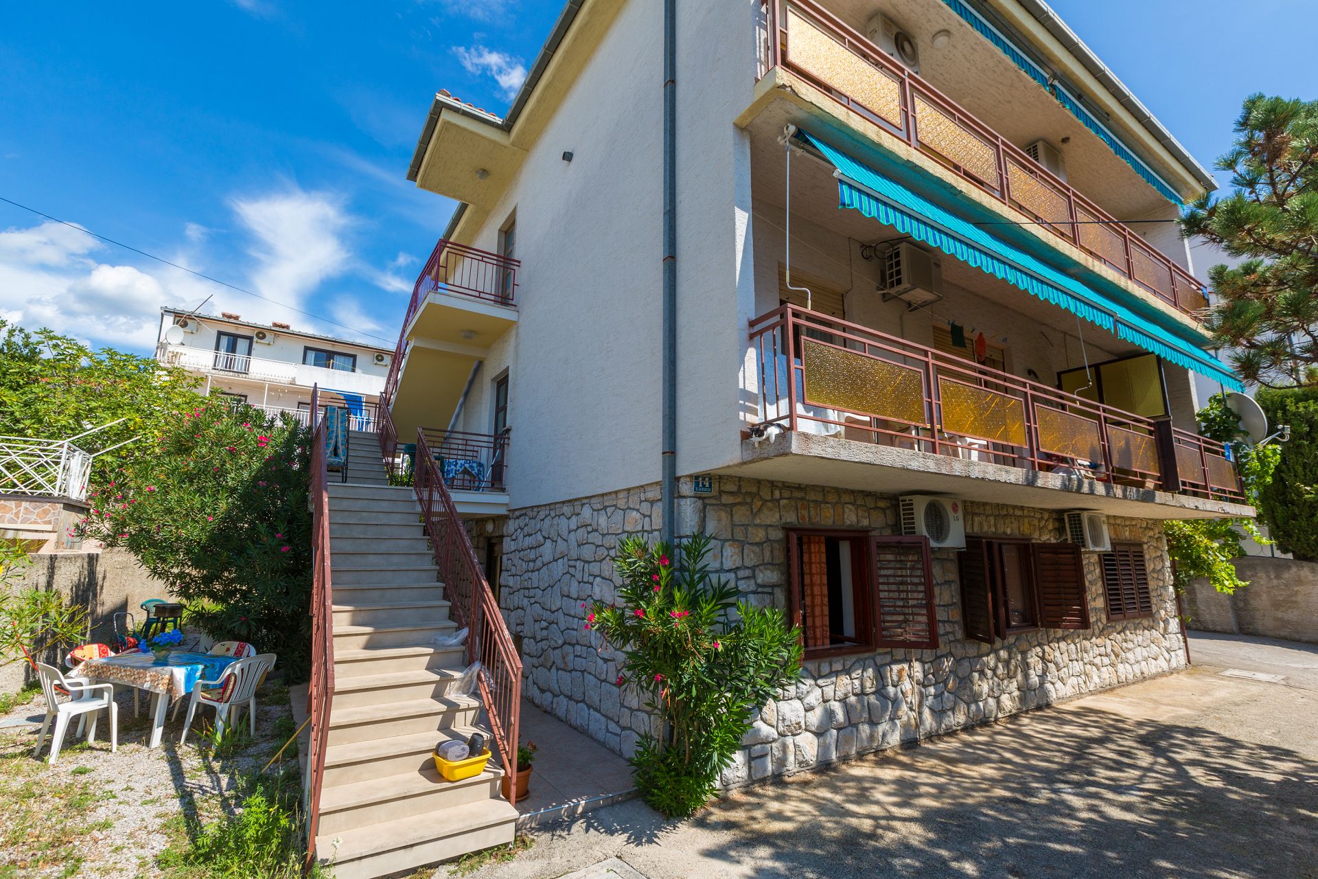 Apartments Ana - private parking: A1 1.kat (4), A2 prizemlje (3+2) Crikvenica - Riviera Crikvenica 