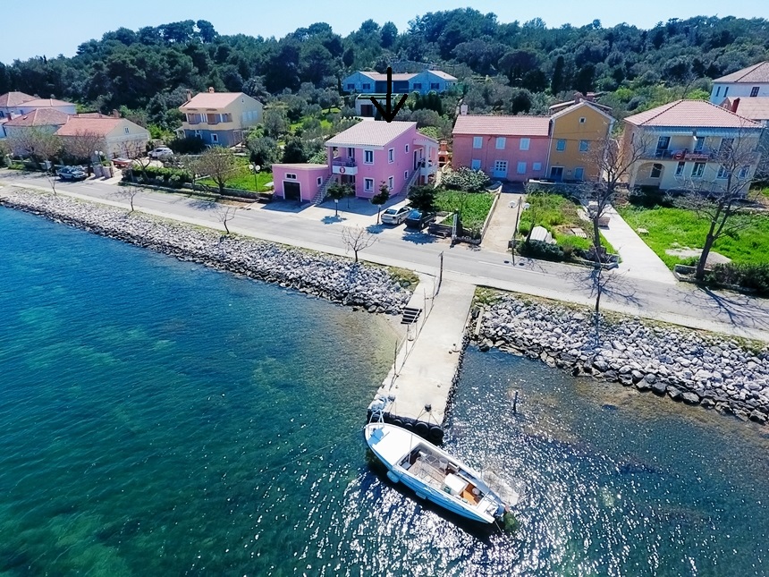 Apartments Zvone1  - at the water front: A4(2+2), A5(2+2), A6(2+2) Veli Rat - Island Dugi otok 