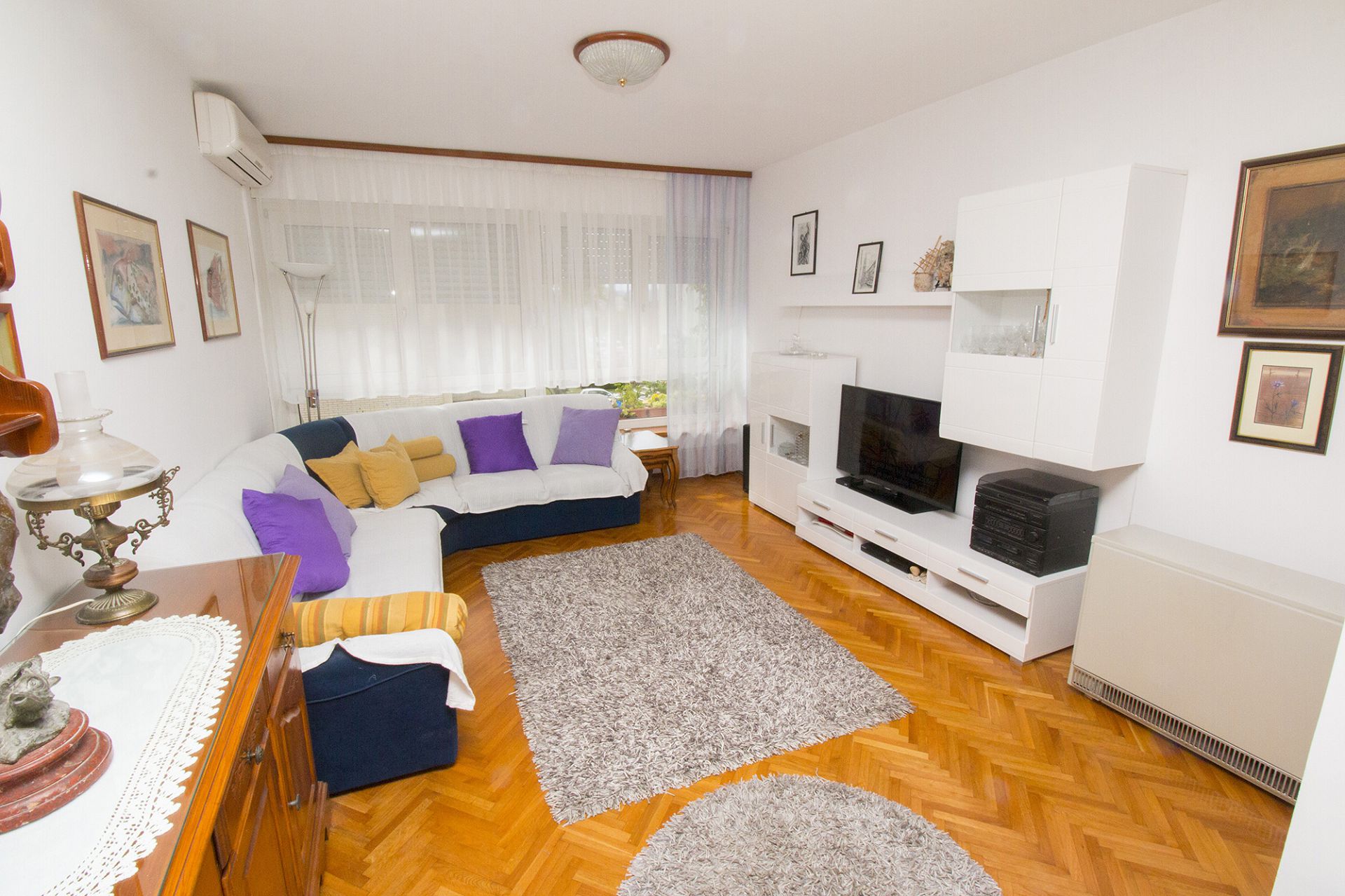 Apartments Jerko - 200 m from beach: A1(3+2) Omis - Riviera Omis 