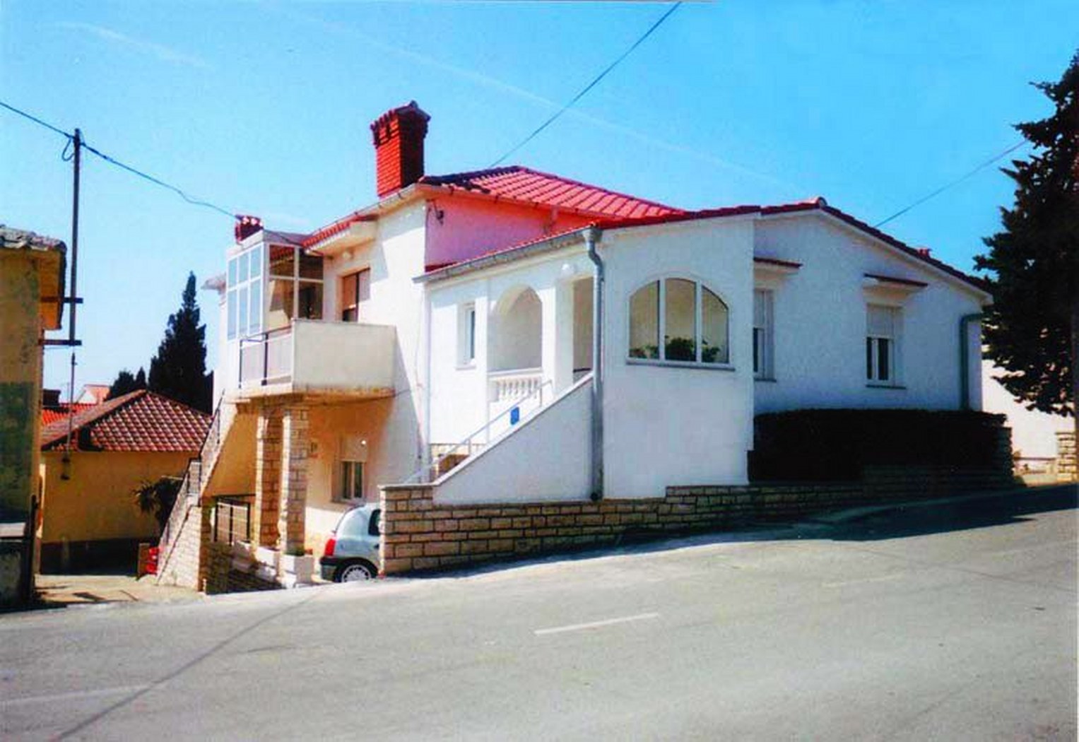 Apartments Kati - 150 m from center: A1(3+1), A2(2+1), A3(6+2) Novalja - Island Pag 