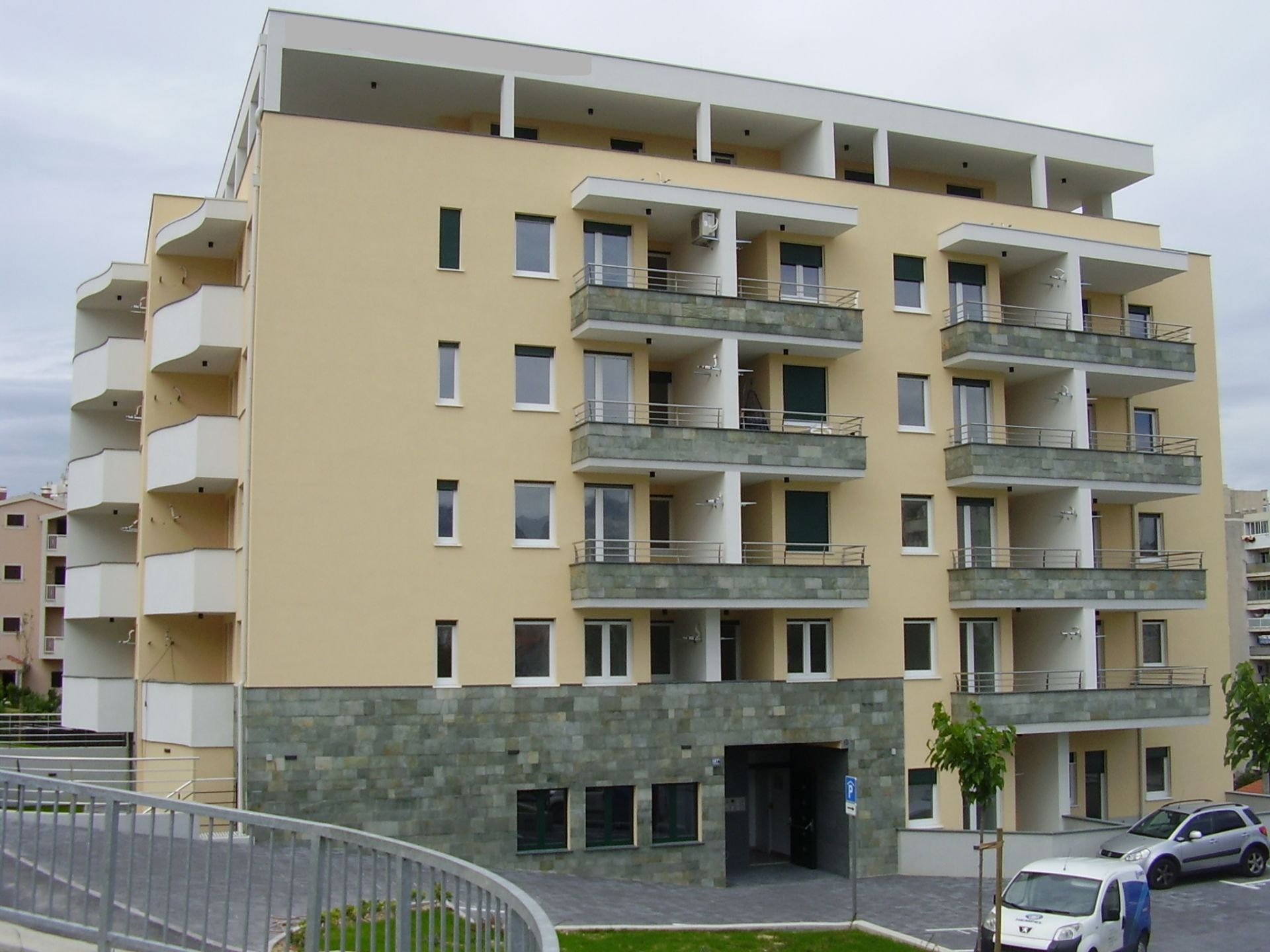 Apartments Sunshine: A1(2+1) Split - Riviera Split 