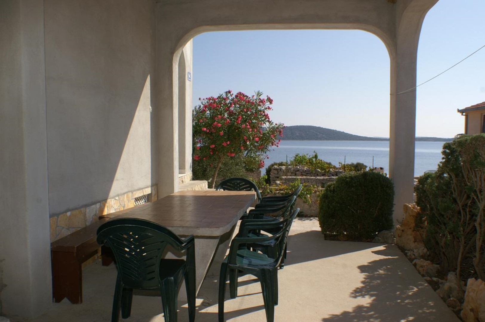 Apartments Barry - sea view and free parking : A1(2+2), A2(2+2), A3(2+2), A4(2+2) Sevid - Riviera Trogir 