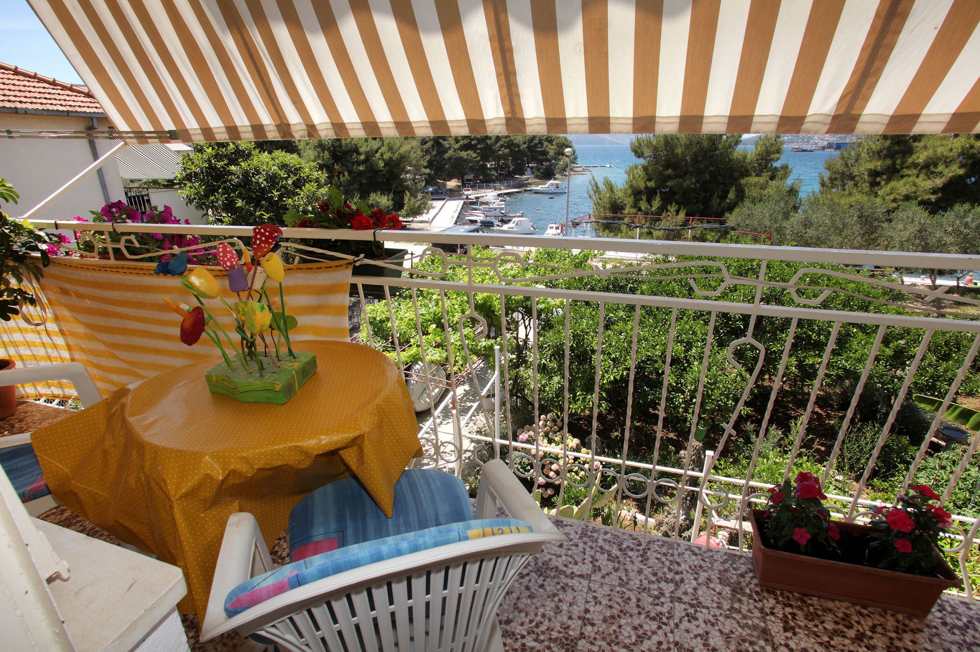 Apartments Laura - 20m from the sea A4(6) Trogir - Riviera Trogir 